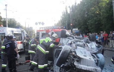 В интернете появилось видео столичного ДТП с участием сотрудника СБУ