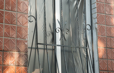 Во Врадиевке сотрудники милиции восстанавливают разрушенный райотдел