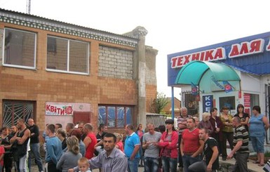 Милиция уверяет, что не задерживала участников протестов во Врадиевке