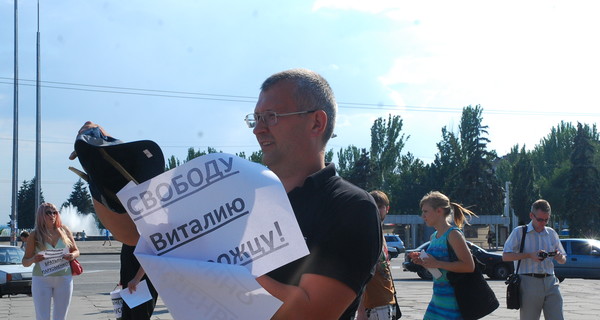 По примеру Врадиевки в Запорожье прошла акция протеста против милицейского беспредела