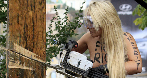 Франция предоставила политическое убежище украинской активистке FEMEN