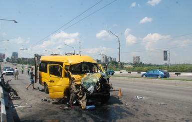 Пассажирка маршрутки умерла после ДТП в Запорожье
