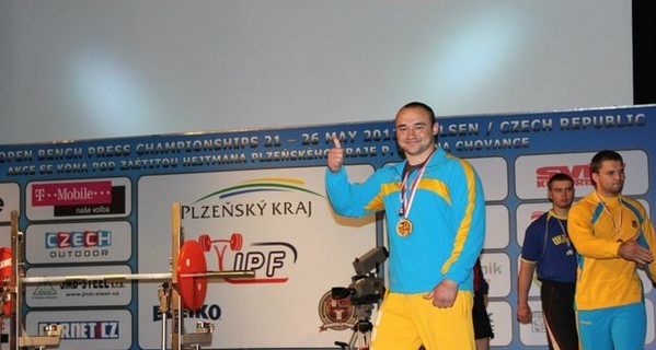 В Крыму со скалы сорвался чемпион мира по пауэрлифтингу