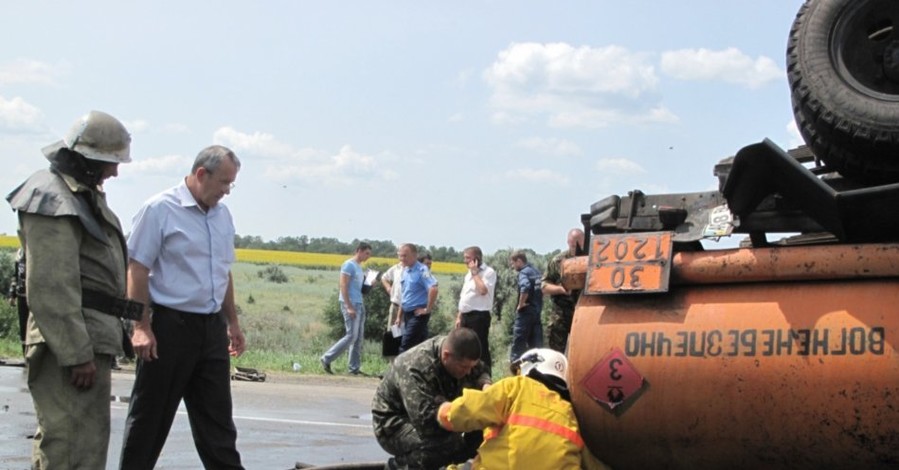 Количество погибших в жуткой аварии в Запорожье увеличилось: умерла маленькая девочка 