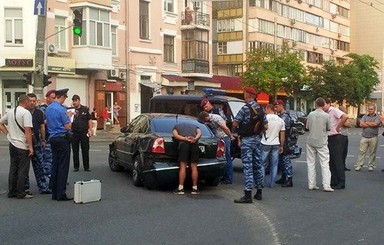 Киевская милиция со стрельбой гналась за преступниками на 