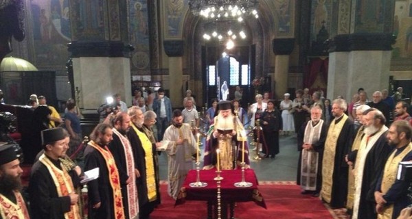В Болгарии похоронили митрополита Кирилла, которого погубили мидии