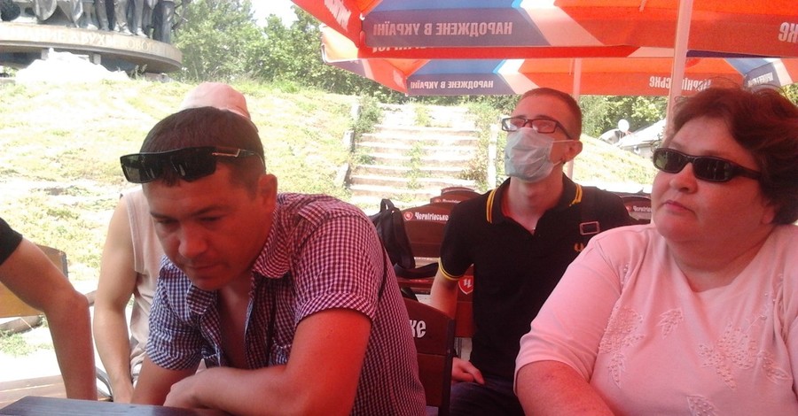 Николаевский педофил пришел на свидание вместе с мамой и назвался милиционером