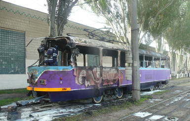 В Одессе из-за обрыва провода загорелся трамвай