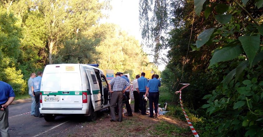 Инкассатора и водителя на Днепропетровщине убили из табельного оружия