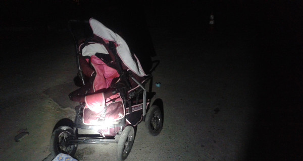 Милиция задержала водителя, сбившего коляску с ребенком