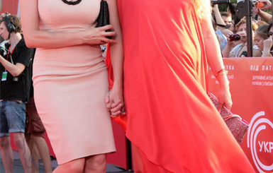 Надя Грановская показала округлые формы