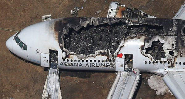Пассажиры разбившегося в Сан-Франциско самолета подают иск к Boeing 