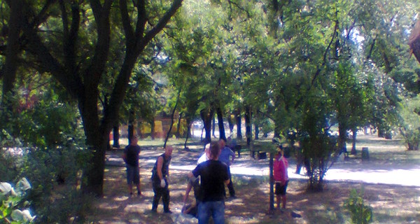 Самоубийство в Запорожье: мужчина повесился в центре города напротив церкви