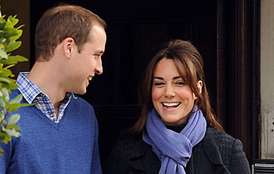 Сыну Кейт и Уильяма в родственники записали султана и графа Дракулу