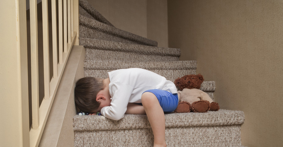 Раскрыть аферу с усыновлением детей помогла анонимка