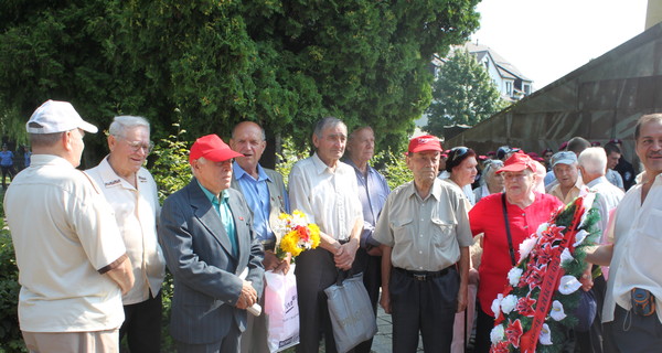 Во Львове тихо отметили 69-ю годовщину освобождения города от фашистских захватчиков