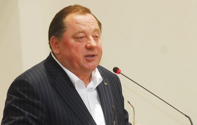 Ректора налогового университета поймали на двух взятках 