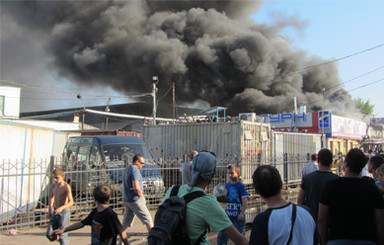 В Полтаве горел центральный рынок