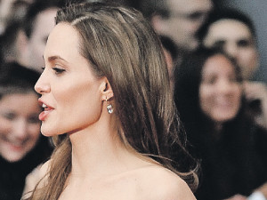 Анджелина Джоли - богатейшая актриса Голливуда 