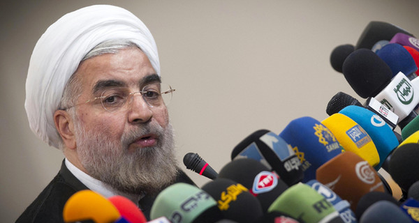 Президента Ирана официально утвердили в должности