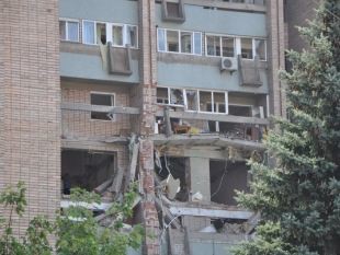 Людей, оставшихся без жилья после взрыва в Луганске, расселят в профилактории