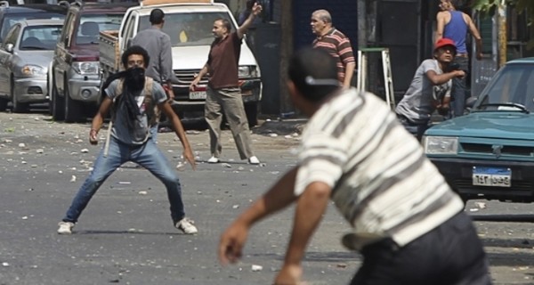 В Египте силовики начали разгонять лагеря сторонников Мурси: погибли 15 человек 