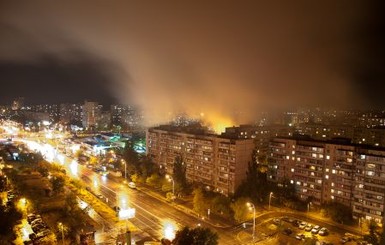 Ночью в Киеве сгорел рынок в Оболонском районе
