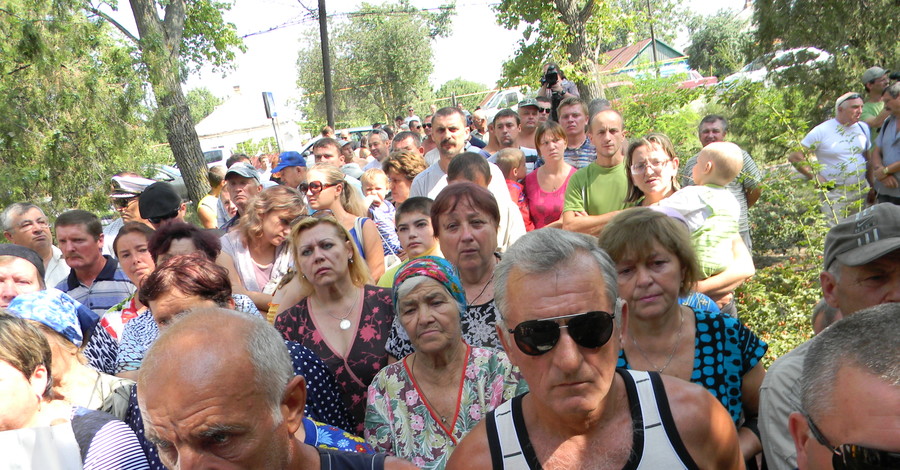 В поддержку украинского рыбака собрали почти 300 подписей