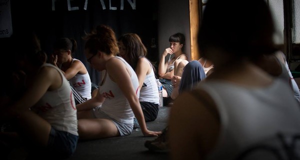 Femen заявили об избиении в Одессе