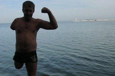 Житель Кировоградщины без руки и ноги переплыл Кременчугское водохранилище