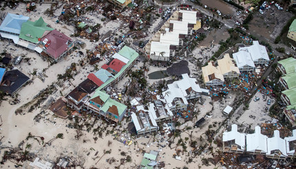 Ужасающие масштабы разрушений после урагана Ирма