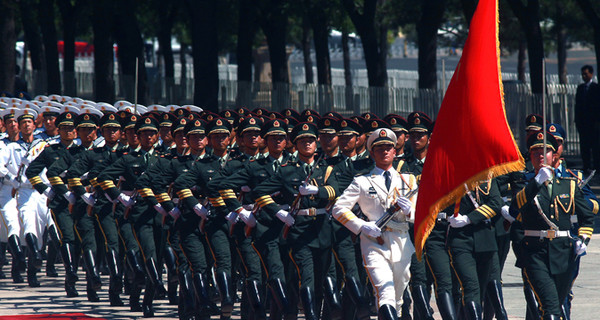 Сына китайского генерала будут судить за участие в групповом изнасиловании 
