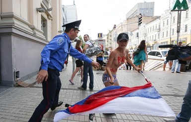 Femen сбежали из Украины в Европу. Нам радоваться или огорчаться?