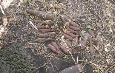 Под Харьковом археологи нашли арсенал боеприпасов
