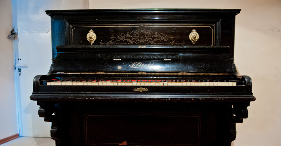 В краеведческом музее оживят 100-летнее фортепиано