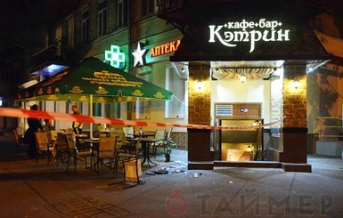 В центре Одессы неизвестные расстреляли посетителей кафе