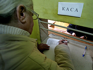 Долг платежом красен: задолженность по зарплатам сокращается