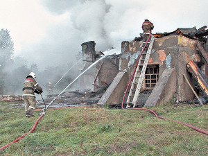 Пациент поссорился с санитаркой и сжег психиатрический диспансер?