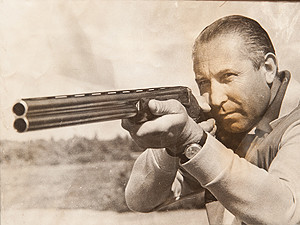 Самый титулованный стрелок страны обожает охоту и торгует чучелами