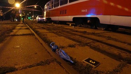 В Киеве мать с ребенком погибли под трамваем