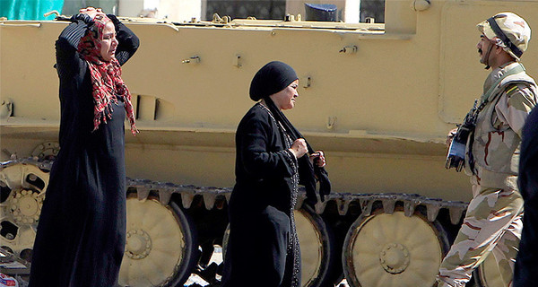 По всему Египту начались столкновения с исламистами