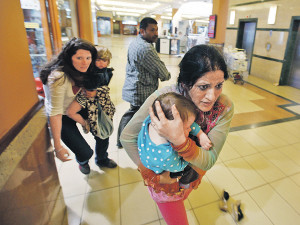 Боевиками, захватившими торговый центр в Кении, руководила женщина?