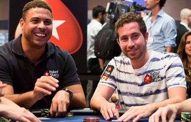 Звезда футбола Роналдо посетил чемпионат по покеру в Барселоне EPT 2013
