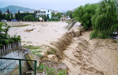Из-за дождей Южнобережье под угрозой селевых потоков