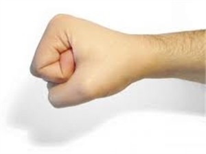 Детали избиения гостями свадьбы ГАИшников: людям не понравилась проверка их мотоцикла