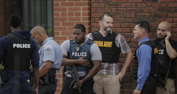 В Нью-Йорке неизвестный открыл стрельбу, есть жертвы