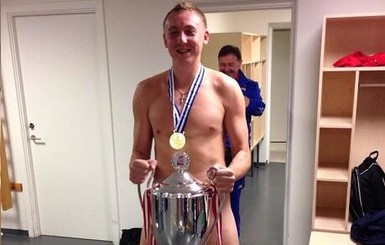 После победы сборной на чемпионате Европы российский волейболист 