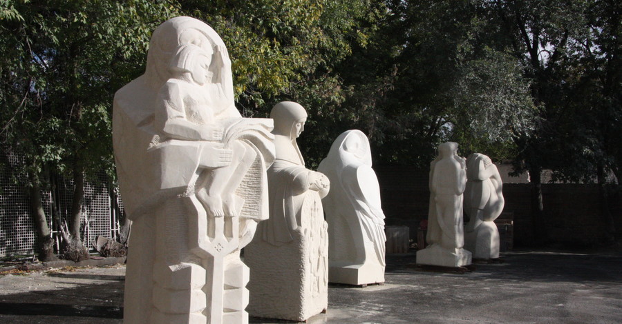 Статуи первого скульптурного пленэра установят в парках 