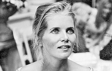 Графиня Толстая отбирает у мужа квартиру возле Кремля 