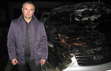 В Полтаве сожгли автомобиль местного депутата 